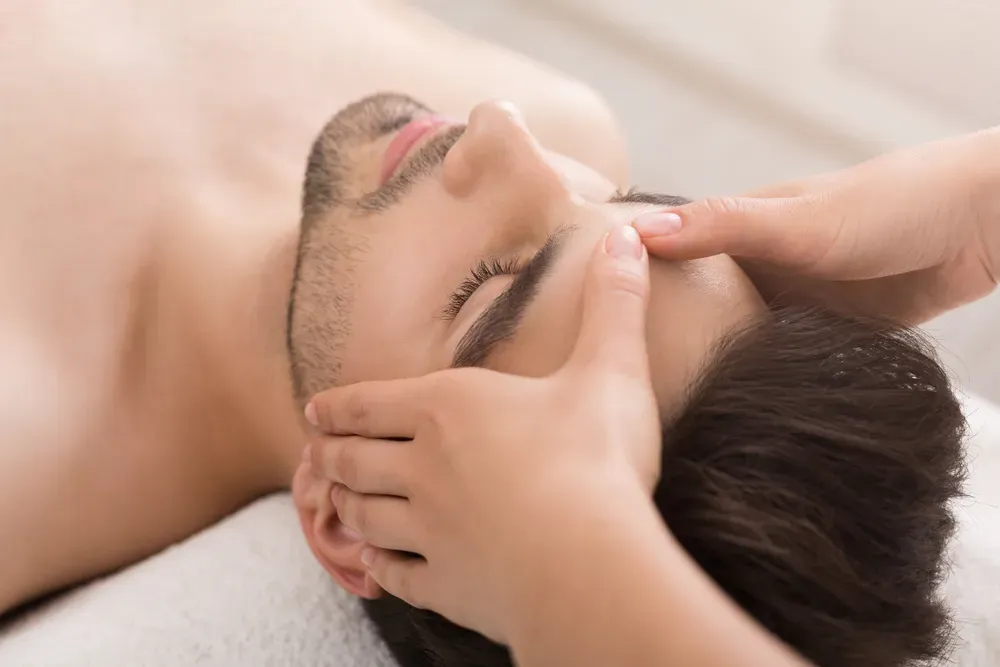 Le Soin Détente du Visage Homme avec IBeauty
